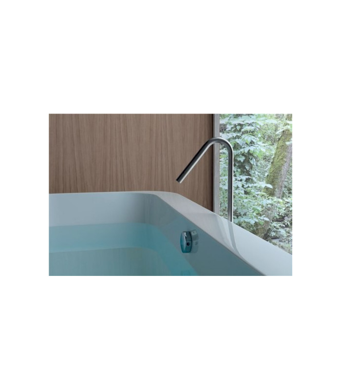 TRIBECA Vasca Freestanding in Acrilico Kerasan