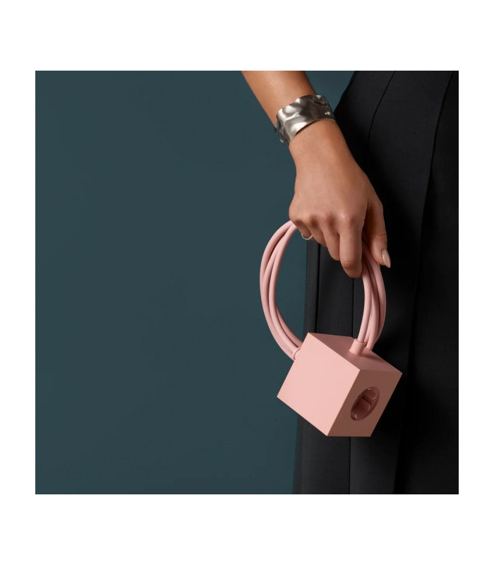 Square1, Old Pink  -  Multipresa Avolt Design